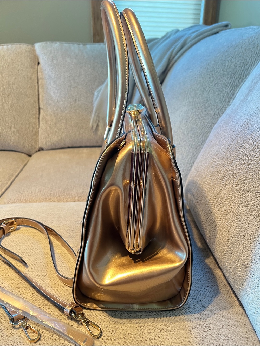 Large Champagne Gold Crystal Clasp Satchel Purse - Picture 2 of 7